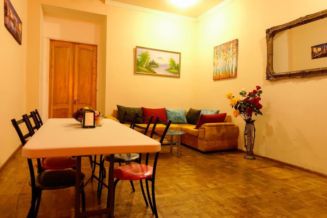 Four Season Hostel Tbilisi Luaran gambar